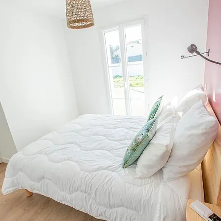 Le Mousse Maison Avec Piscine/parking/wifi/plages 5kms * 레 마트