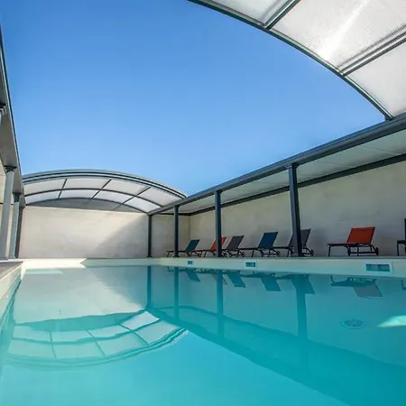 펜션 Le Mousse Maison Avec Piscine/parking/wifi/plages 5kms