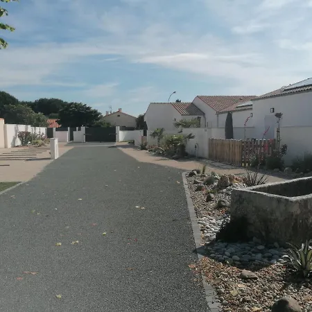 Le Mousse Maison Avec Piscine/parking/wifi/plages 5kms * Les Mathes