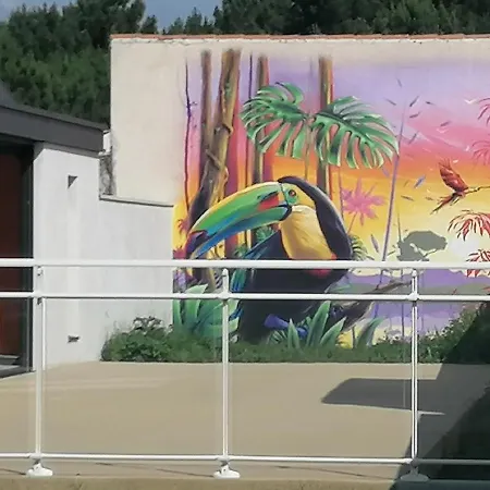 Holiday home Le Mousse Maison Avec Piscine/parking/wifi/plages 5kms *
